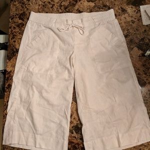 Rewind capris! 🌺✨